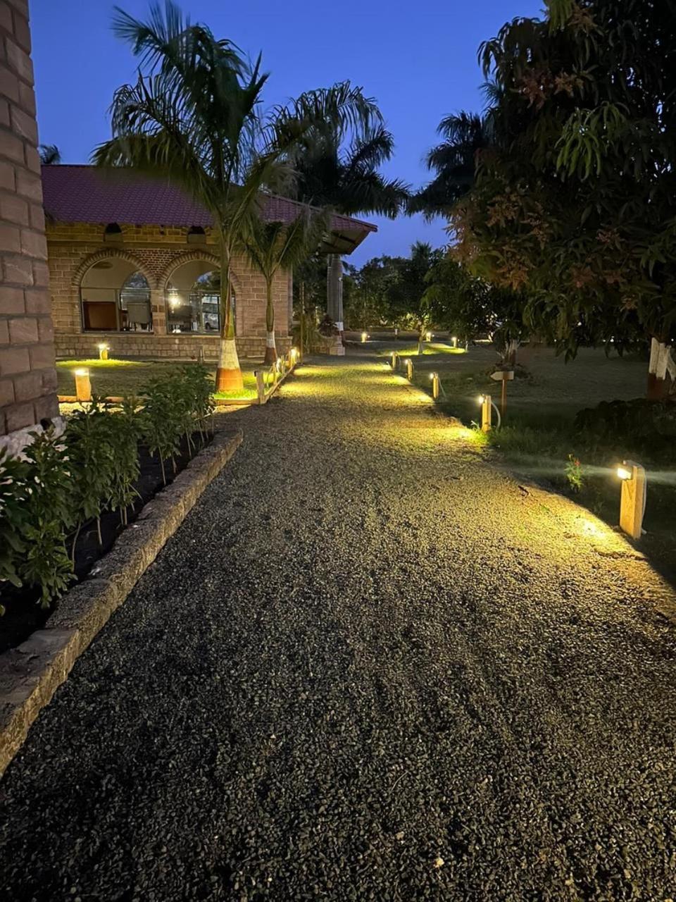 Gir Night Resort Sasan Gir Luaran gambar